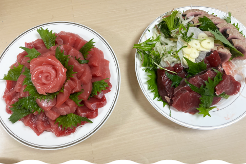 〈Tuna caught during a longline fishing exercise〉