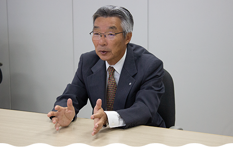 都庁第一本庁舎　区市町村長室にて