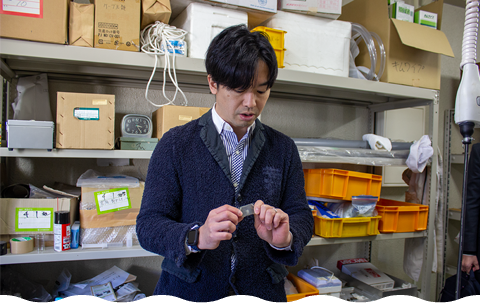 東京海洋大学　地学実験室にて（1）