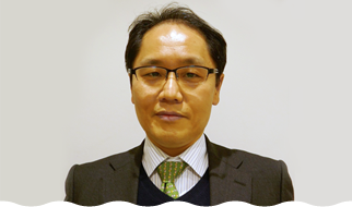 内閣府　萩原様