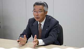 小笠原村村長 渋谷正昭様